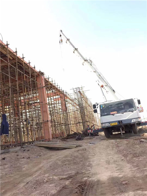 中站区吊车作业的安全注意事项有哪些？